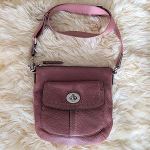 Coach Hamilton Swingpack in Mauve